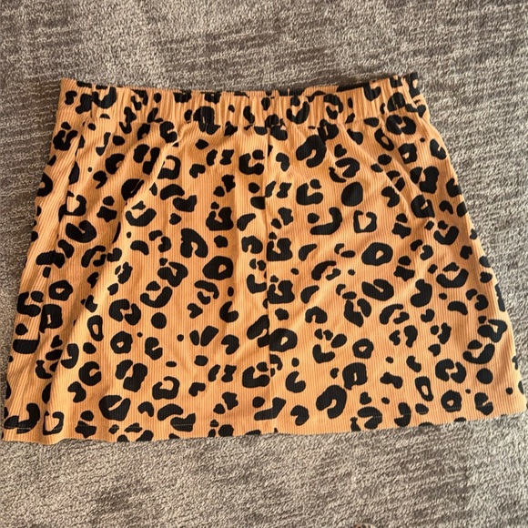 SHEIN MINI CORD LEOPARD CHEETAH SKIRT NWOT 1X ANIMAL PRINT CURVE ELASTIC WAIST - Picture 3 of 4